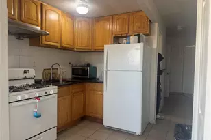 94-66 45th Ave, Elmhurst, NY 11373 - Photo 36