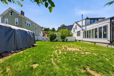 172 Crescent Place, Yonkers, NY 10704 - Photo 44