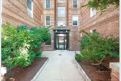 63-93 Woodhaven Blvd #6G3, Rego Park, NY 11374 - Photo 1