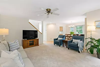 191 Horseshoe Circle, Ossining, NY 10562 - Photo 6