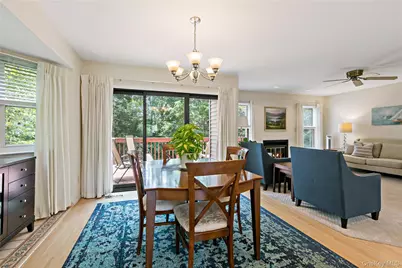 191 Horseshoe Circle, Ossining, NY 10562 - Photo 8