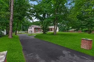 10 Otsego Ave, Dix Hills, NY 11746 - Photo 2