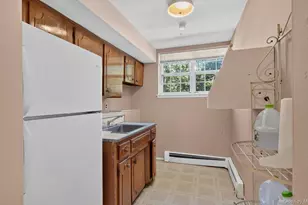 10 Otsego Ave, Dix Hills, NY 11746 - Photo 22