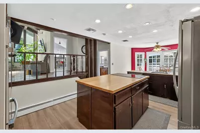 10 Otsego Avenue, Dix Hills, NY 11746 - Photo 6