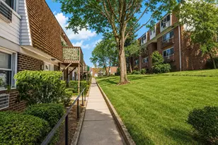 380 N Broadway, Yonkers, NY 10701 - Photo 2