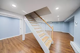 14 Benmor Ct, Plainview, NY 11803 - Photo 20