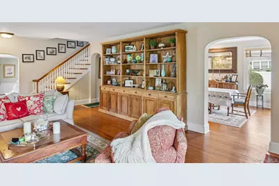10 Boyd Avenue, Bay Shore, NY 11706 - Photo 4
