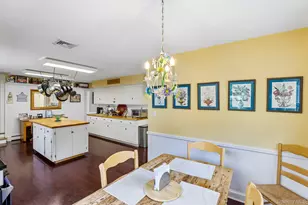 10 Boyd Ave, Bay Shore, NY 11706 - Photo 12