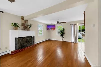 115 Young Avenue, Yonkers, NY 10710 - Photo 8