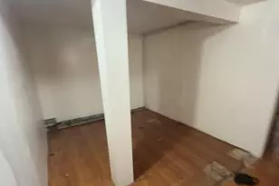 179-26 142nd Ave, Jamaica, NY 11434 - Photo 18