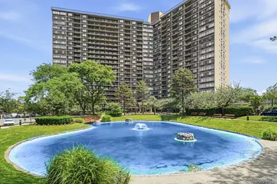 2 Bay Club Drive #6F, Bayside, NY 11360 - Photo 32