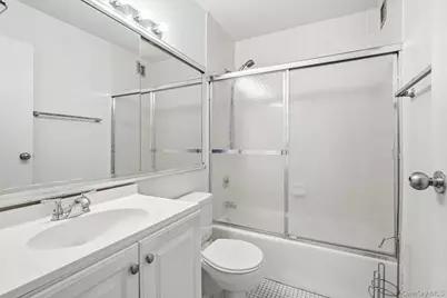 2 Bay Club Drive #6F, Bayside, NY 11360 - Photo 10