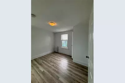 604 1st Avenue, New Hyde Park, NY 11040 - Photo 8