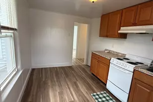 604 1st Ave, New Hyde Park, NY 11040 - Photo 6