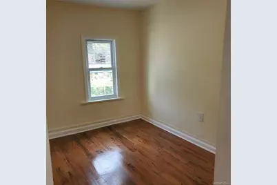 107-07 157th Street, Jamaica, NY 11433 - Photo 2