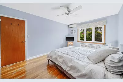 6410 71st Street, Middle Village, NY 11379 - Photo 20