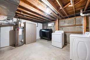 107 W Walnut St, Farmingdale, NY 11735 - Photo 14