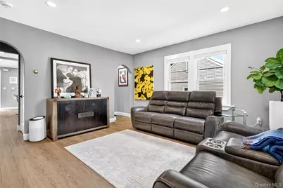 15 W Palisades Avenue, Nanuet, NY 10954 - Photo 4