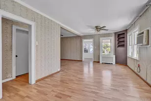100 Irving Ave, Floral Park, NY 11001 - Photo 22