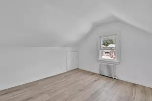 100 Irving Ave, Floral Park, NY 11001 - Photo 12