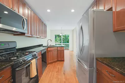 4003 Ridgecrest Drive, Wappingers Falls, NY 12590 - Photo 14