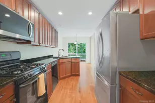 4003 Ridgecrest Dr, Wappingers Falls, NY 12590 - Photo 14