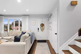 3 Jackson Pl, Massapequa, NY 11758 - Photo 4