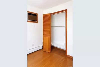 11403 111th Avenue, Ozone Park, NY 11420 - Photo 6