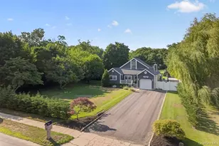 17 Woodlawn Ave, East Moriches, NY 11940 - Photo 44
