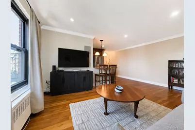 6 W Mill Drive #3B, Great Neck, NY 11021 - Photo 6