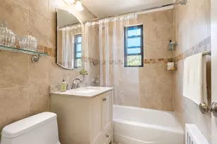 6 W Mill Dr, Great Neck, NY 11021 - Photo 16