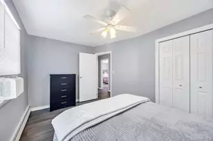 119 Scooter Ln, Hicksville, NY 11801 - Photo 34
