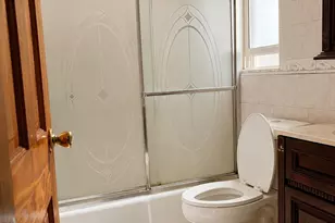 127 E 52nd St, Brooklyn, NY 11203 - Photo 18