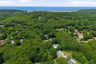 95 Crystal Brook Hollow Rd, Mount Sinai, NY 11766 - Photo 2
