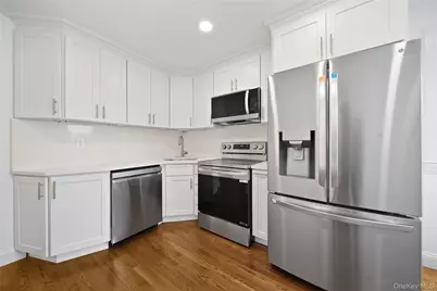 3914 Waverly Avenue, Seaford, NY 11783 - Photo 12