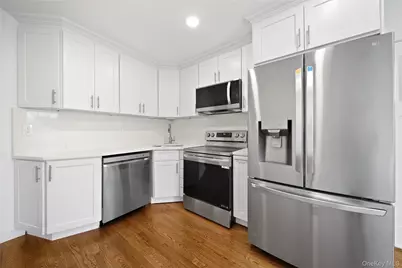 3914 Waverly Avenue, Seaford, NY 11783 - Photo 18