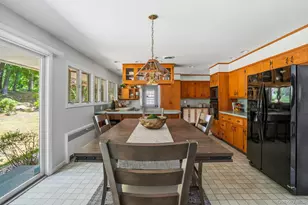 21 Vail Rd, Poughkeepsie, NY 12603 - Photo 18
