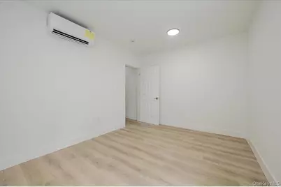 3039 Young Avenue, Bronx, NY 10469 - Photo 12