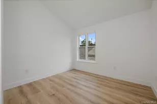 3039 Young Ave, Bronx, NY 10469 - Photo 18
