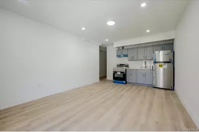 3039 Young Avenue, Bronx, NY 10469 - Photo 4