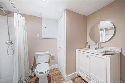 44 Niagara Street, Miller Place, NY 11764 - Photo 32