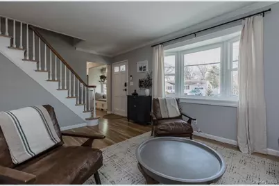 16 Heath Lane, East Northport, NY 11731 - Photo 6
