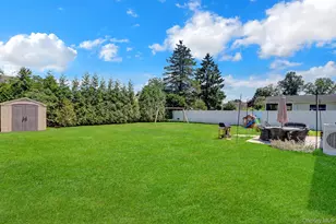 16 Heath Ln, East Northport, NY 11731 - Photo 28