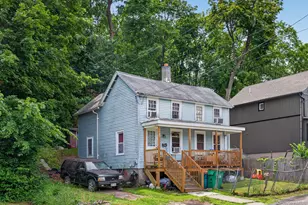 17 East St, Beacon, NY 12508 - Photo 2