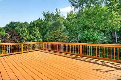 10 Lighthouse Court, Stony Point, NY 10986 - Photo 16