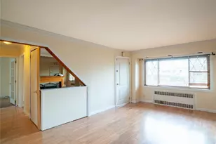 9 Satterie Ave, Valley Stream, NY 11580 - Photo 6
