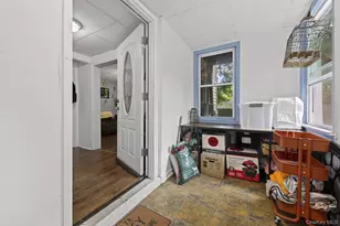 13 St Lukes Pl, Beacon, NY 12508 - Photo 2