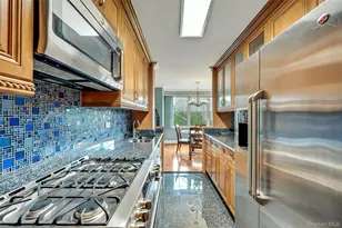 555 Kappock St, Bronx, NY 10463 - Photo 2