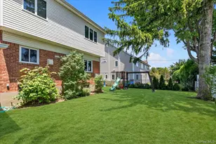 2006 Norshon Rd, Merrick, NY 11566 - Photo 24