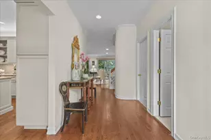 18 Brookview Dr, Pleasantville, NY 10570 - Photo 2